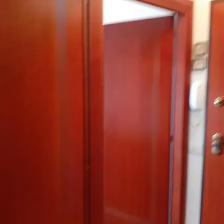 Airport Butterfly Apartman